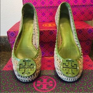 Tory Burch flat green leather.